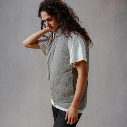 Unisex Corner Gilet - French Oak