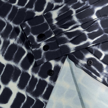 Unisex Corner Adventure Shirt - Black Camo