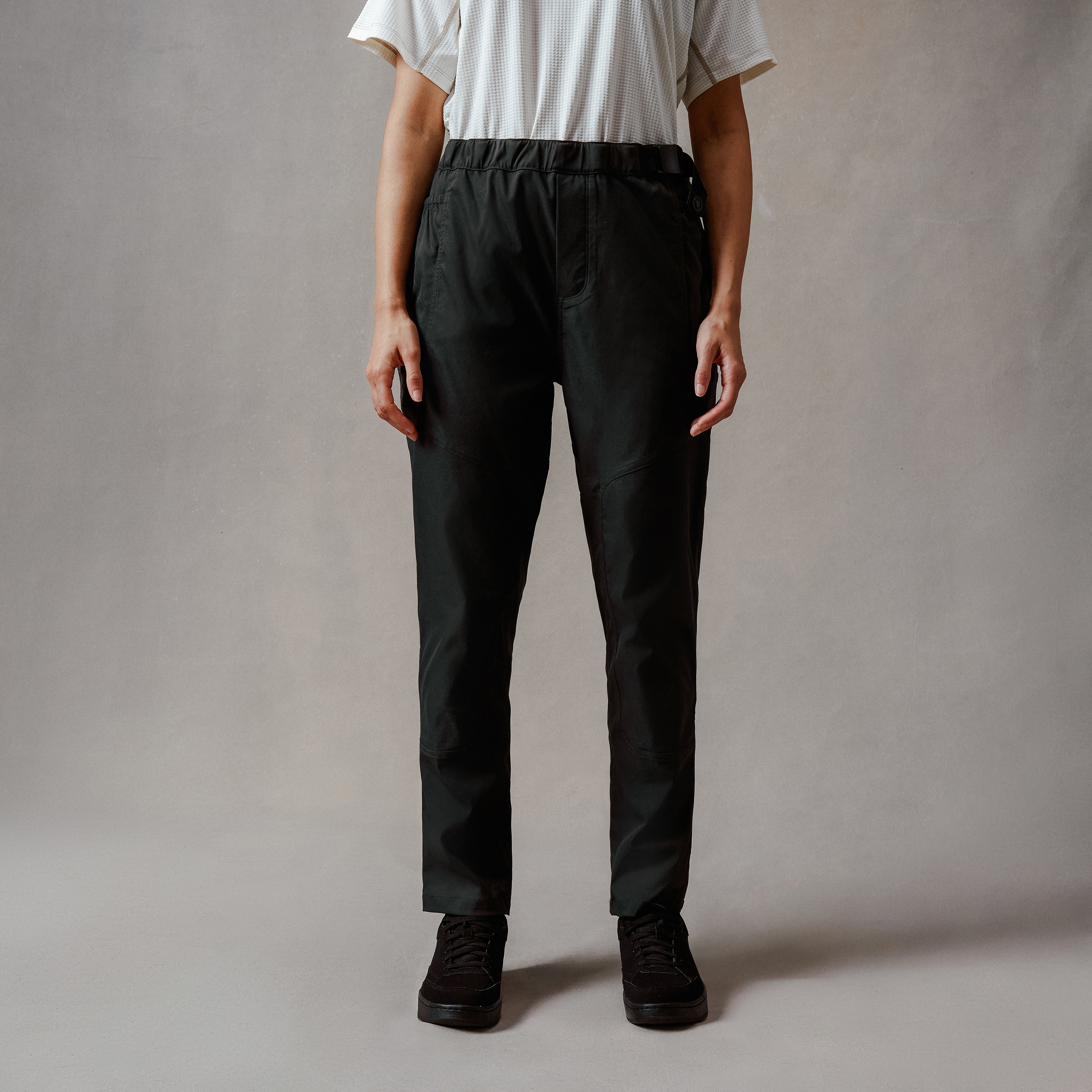 Unisex Corner Trousers - Black | Endura