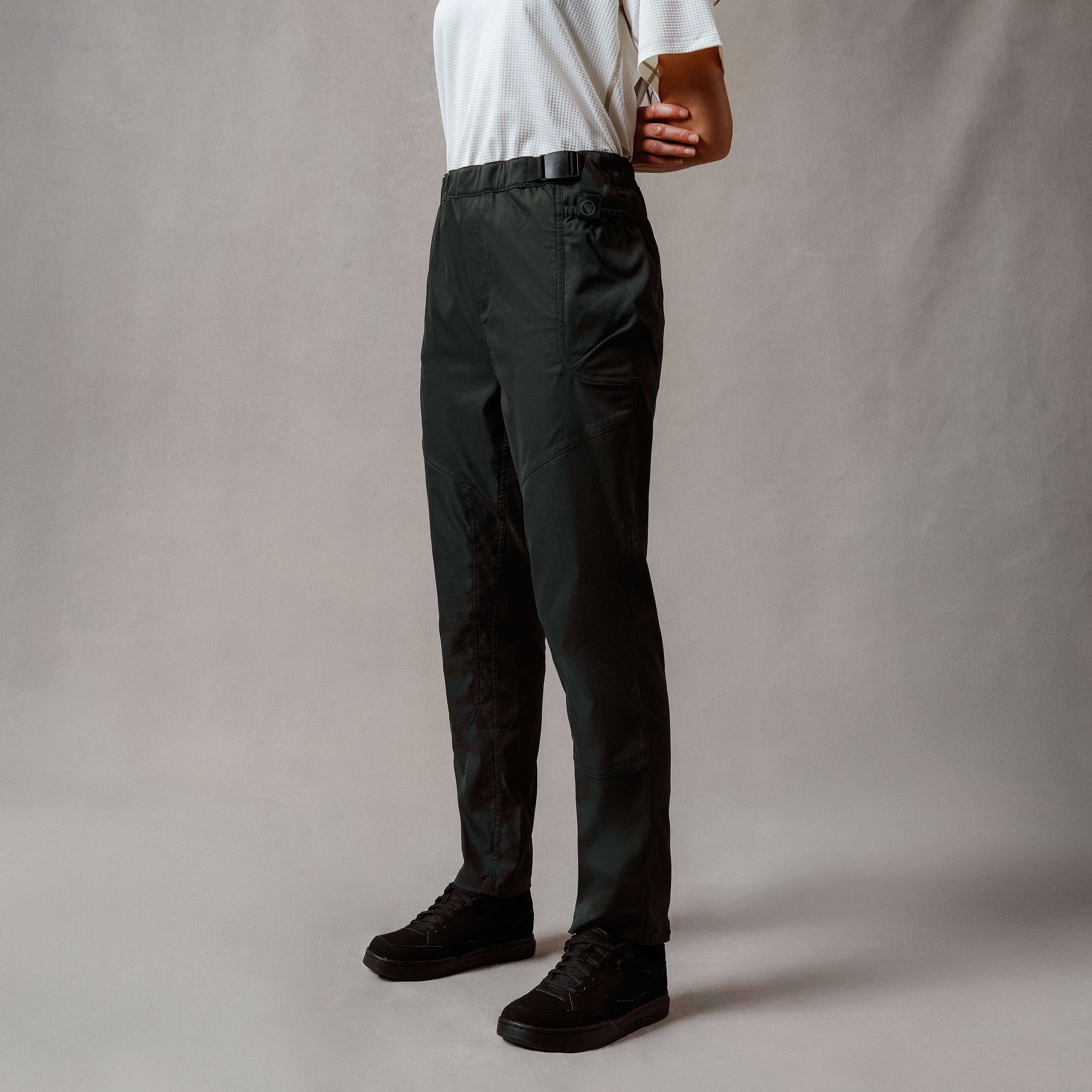 Unisex Corner Trousers - Black | Endura