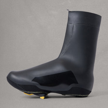 MT500 Freezing Point Overshoes - Black