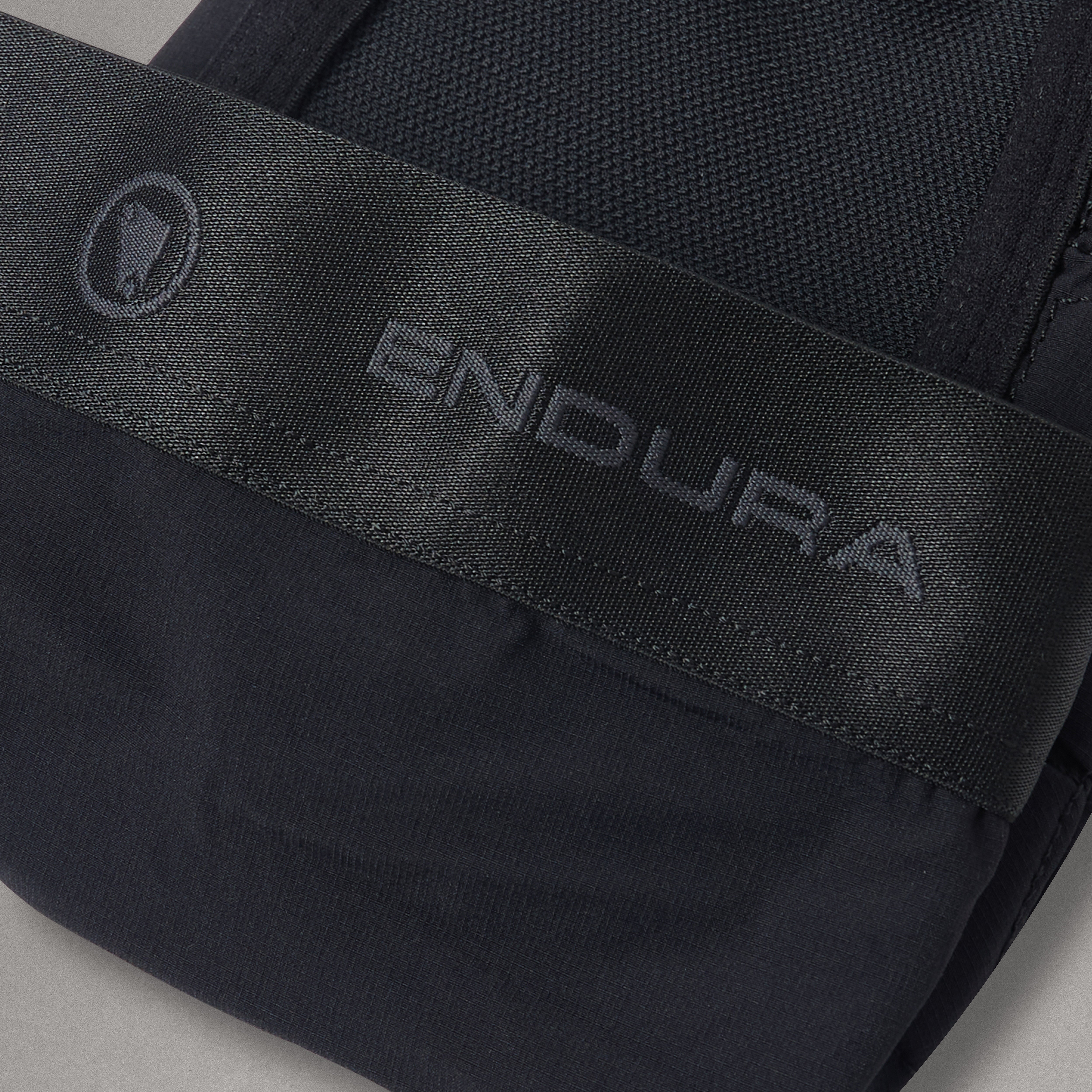 MT500 D3O® Ghost Knee Pads | Endura