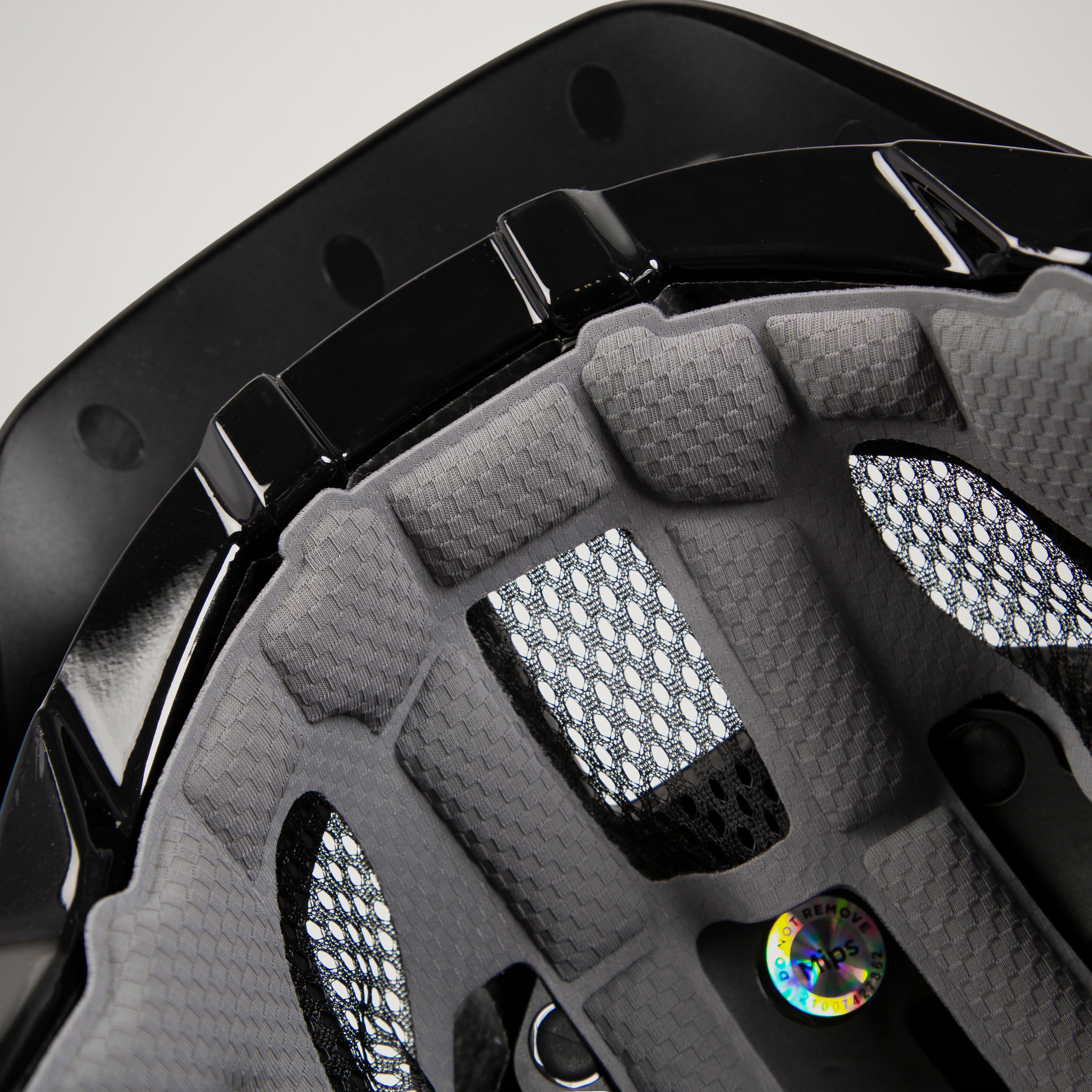 Hummvee Plus Mips® Helmet | Endura