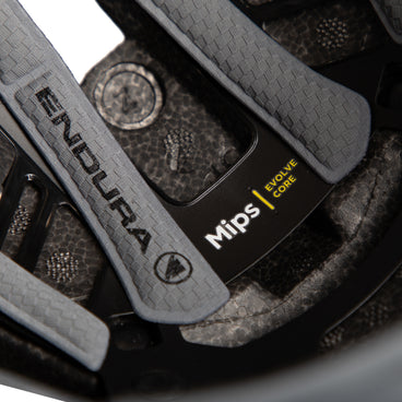 Xtract Mips® Helmet - Black