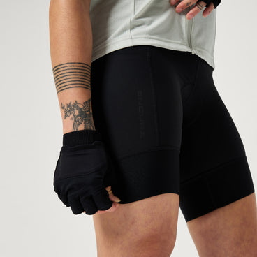 Women's Loop Waist Shorts - Black