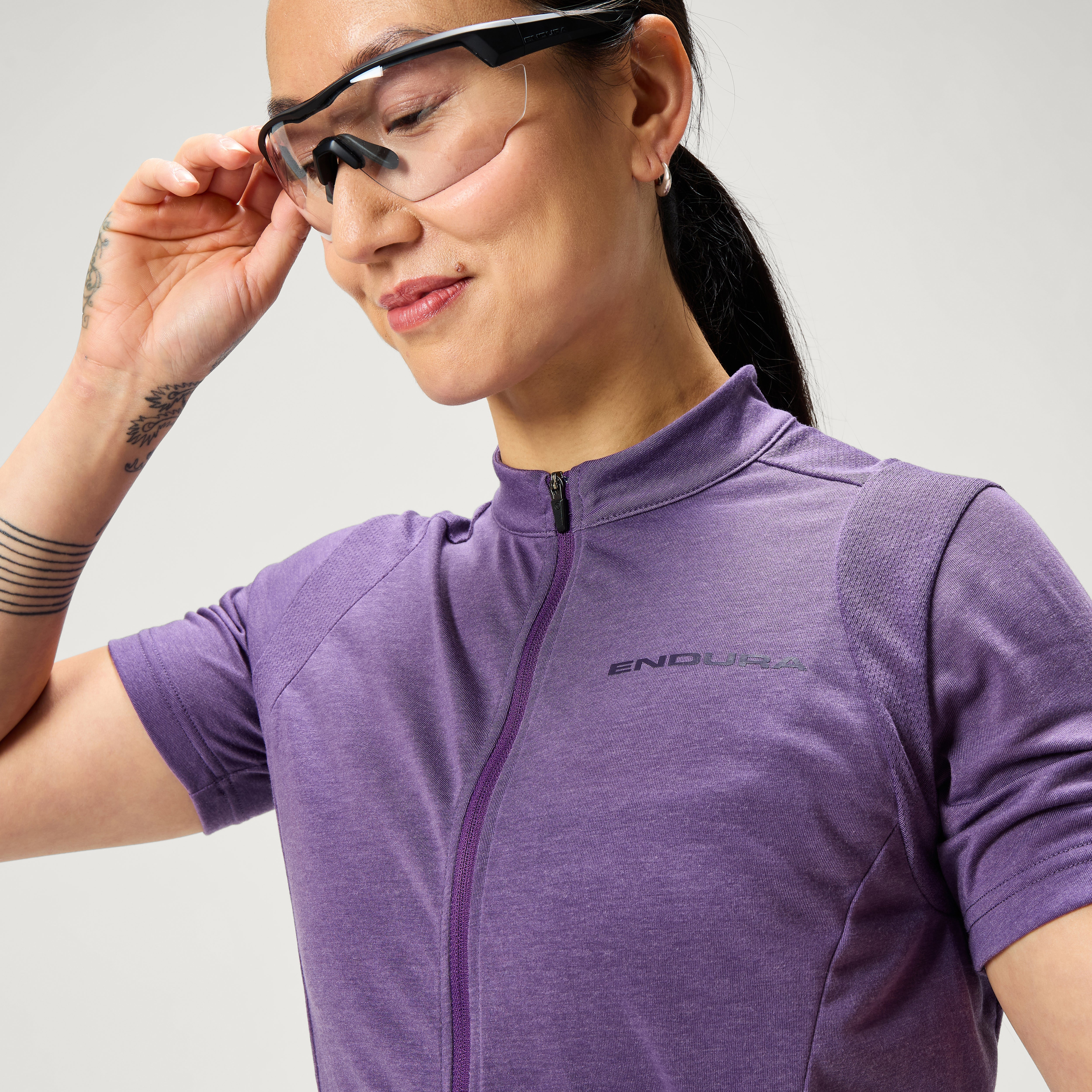 Women's Loop S/S Zipped Jersey - Heather | Endura US
