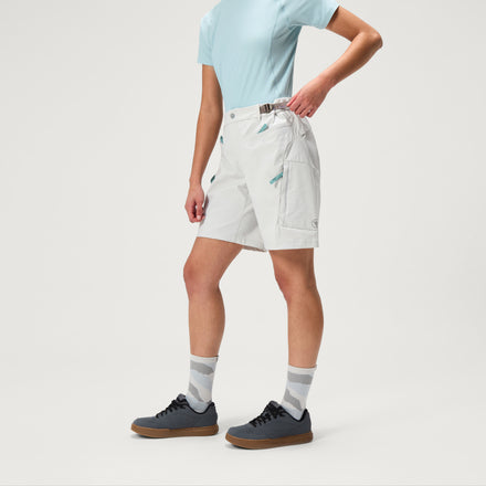 Women's SulTrac Adv 8in Shorts - Lunar Rock