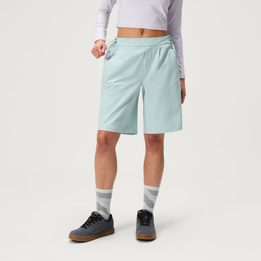 Women's SulTrac Pull-On 10" Shorts - Cloud Blue
