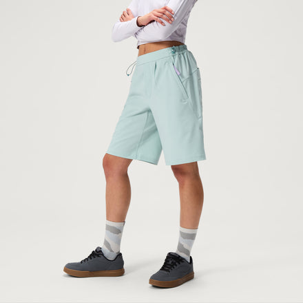 Women's SulTrac Pull-On 10" Shorts - Cloud Blue